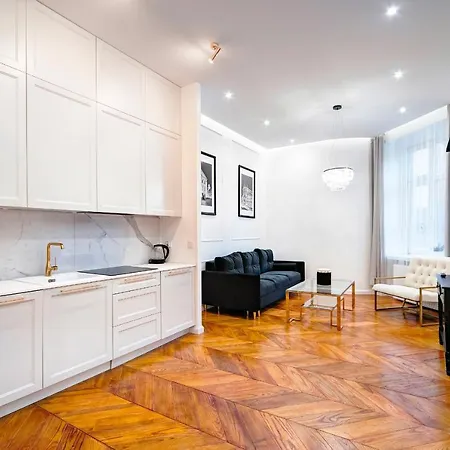 Arte Niecała 11 - Faktura Vat Parking Free *